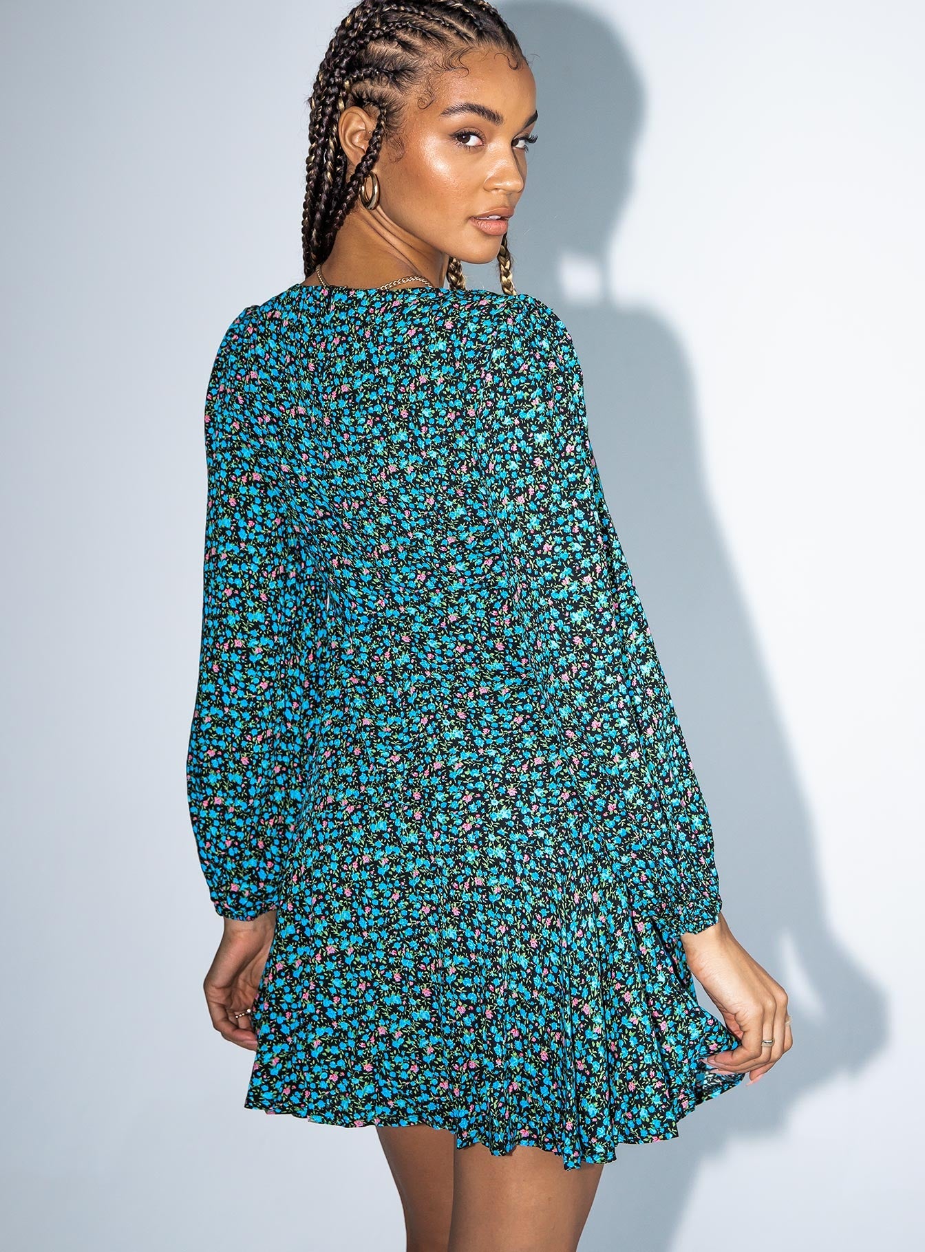 Sting Long Sleeve Mini Dress Black Floral